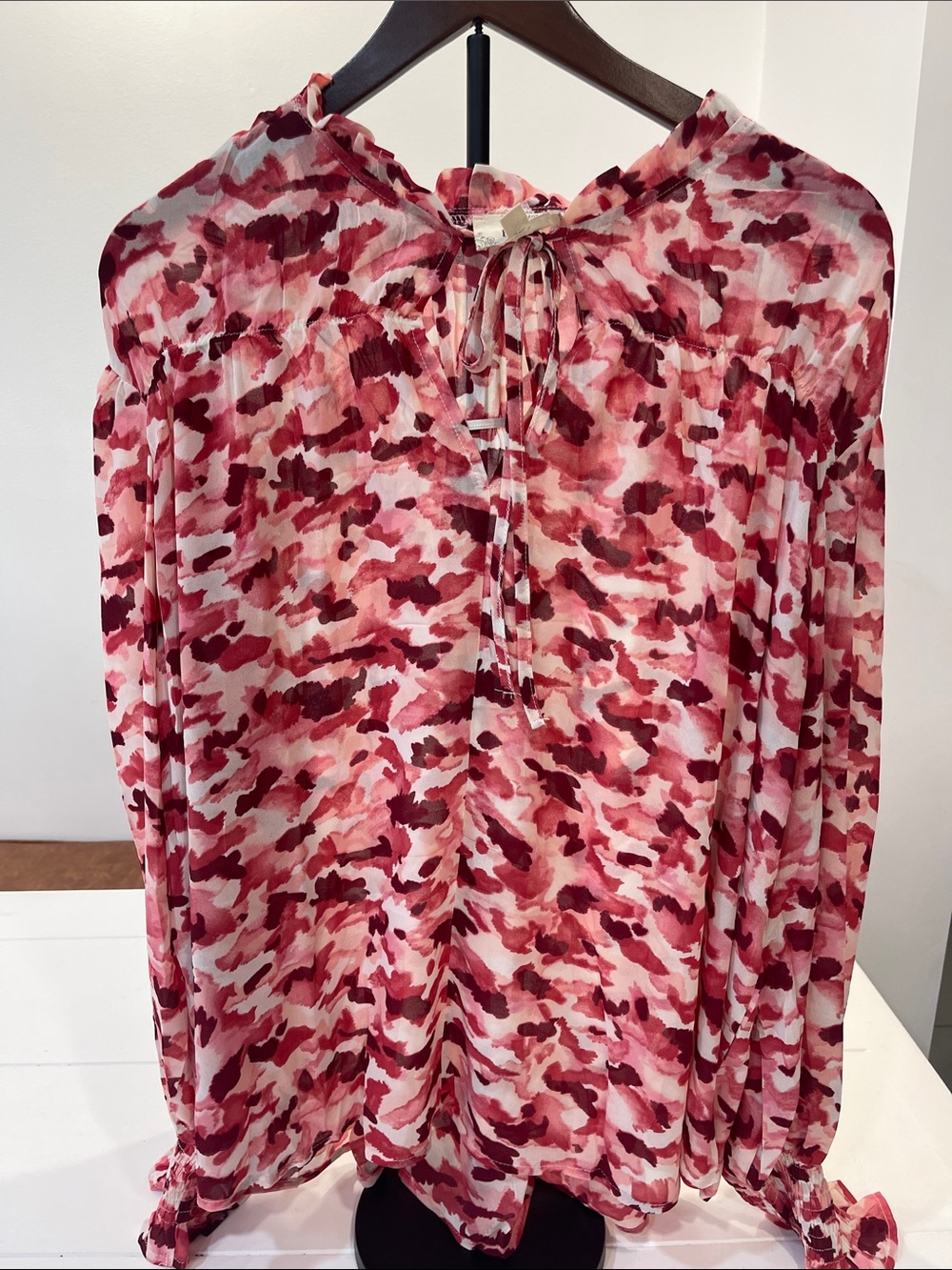 Tie-Neck Blouse in Pink Multi-Print